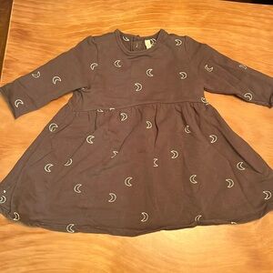 {QUINCY MAE} gray moon longsleeve dress size 2-3yrs